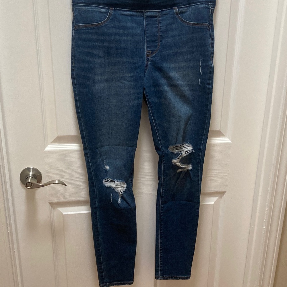 Old Navy Ripped Skinny Jeans